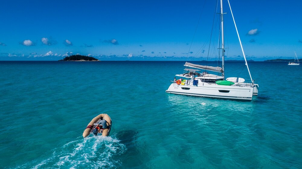 More experienced sailors will relish the opportunity to explore the whitsundays at their leisure, stopping off at quiet, picturesque anchorages and striking out to discover the great barrier reef whenever the mood takes them. Go Bareboating In The Whitsundays Luxury Yachts Whitsundays Bareboating And Crewed Luxury Charters