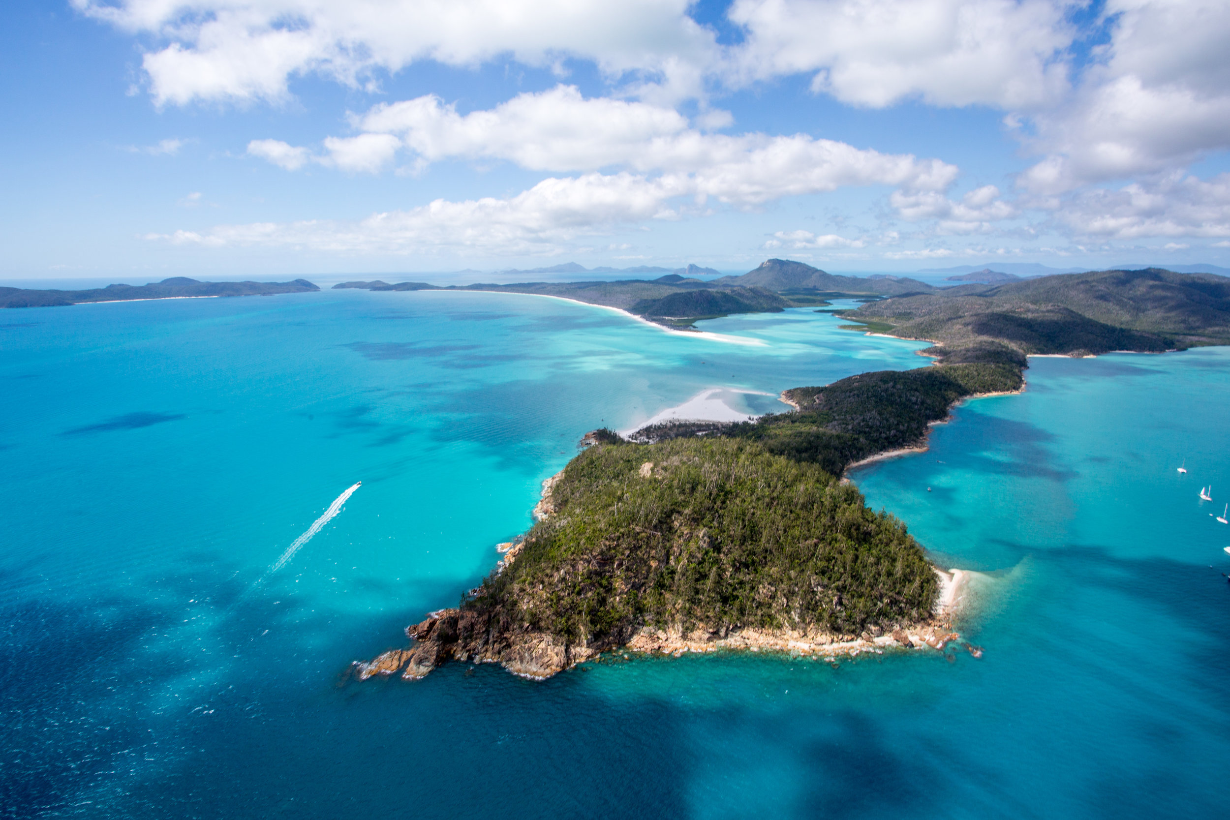 ~island feel, smallish ~glitzy, vegas style, touristy. Hamilton Island The Whitsunday Islands Luxury Sustainable Travel Blog Journal Of A Jetsetter Post Journal Of A Jetsetter