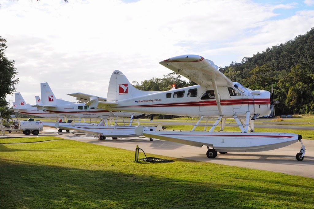 On the other side, par. Central Queensland Plane Spotting A Few Plane Spotting Photos From The Whitsunday Airport At Shute Harbour Airlie Beach