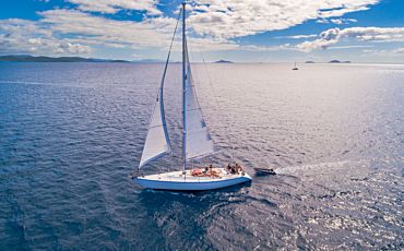 37+ Exploring British Defender Whitsundays&nbsp;Trip