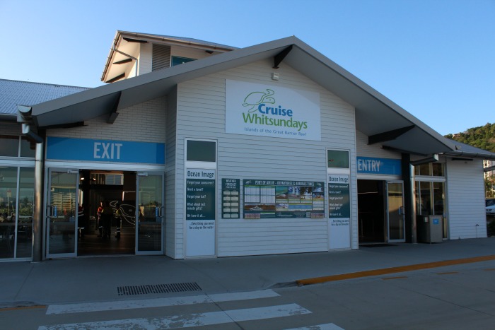 Picture Departing guests similarly arrive directly at the airport on a ferry . Whitehaven The Best Beach In The World